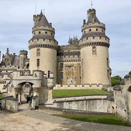 Le Petit Chateau Pierrefonds Bagian luar foto