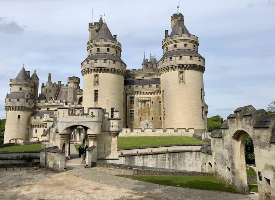 Le Petit Chateau Pierrefonds Bagian luar foto